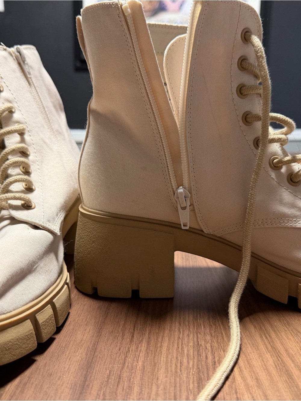 TEXTILE Elizabeth and James Cream Lace-Up Platform Boots with Lug Sole